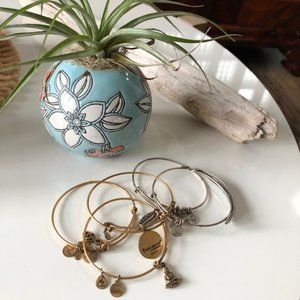 ALEX AND ANI EXPANDABLE BRACELET BUNDLE